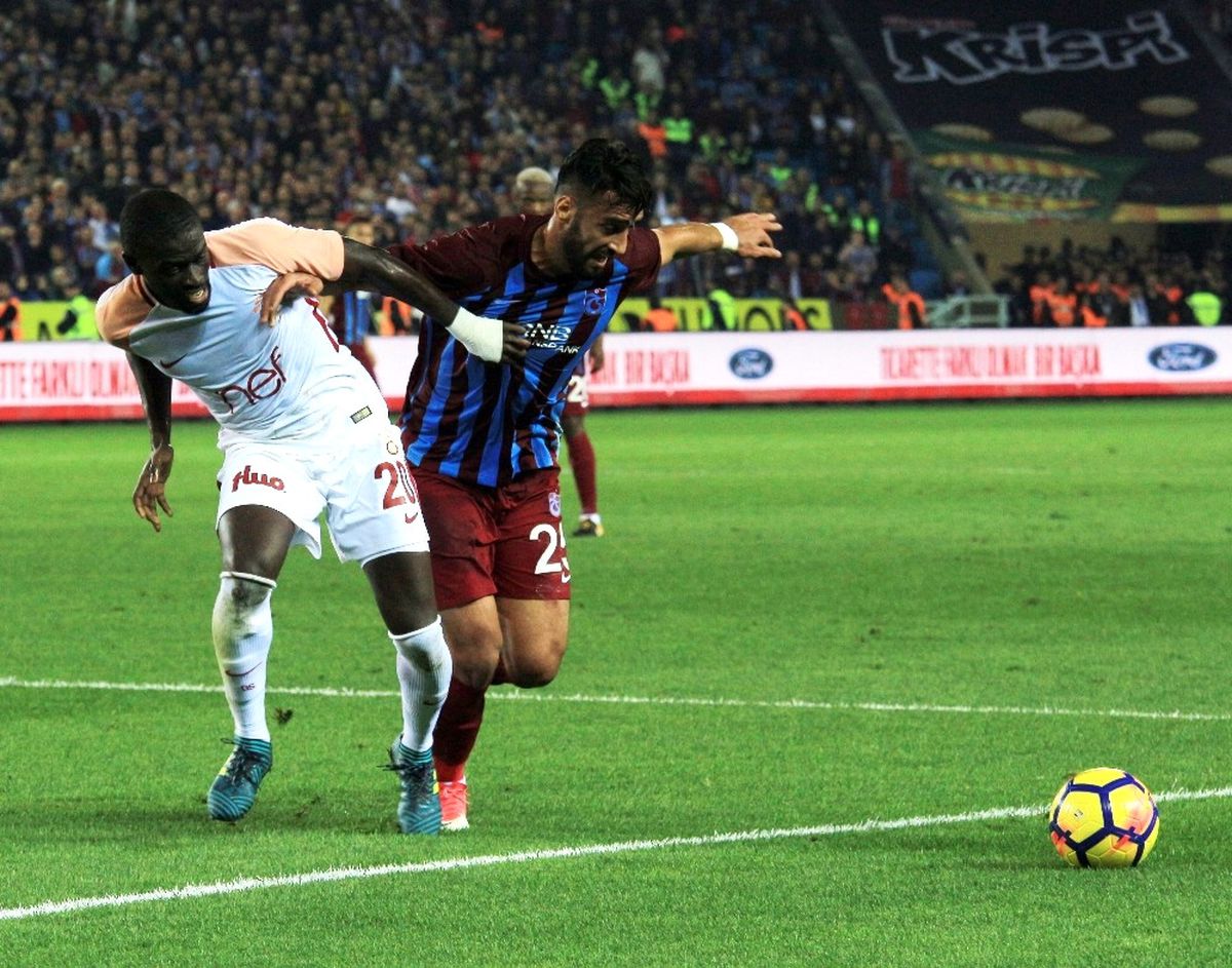 Galatasaray Hem 3 Puan Hem de 2 Futbolcusunu Kaybetti