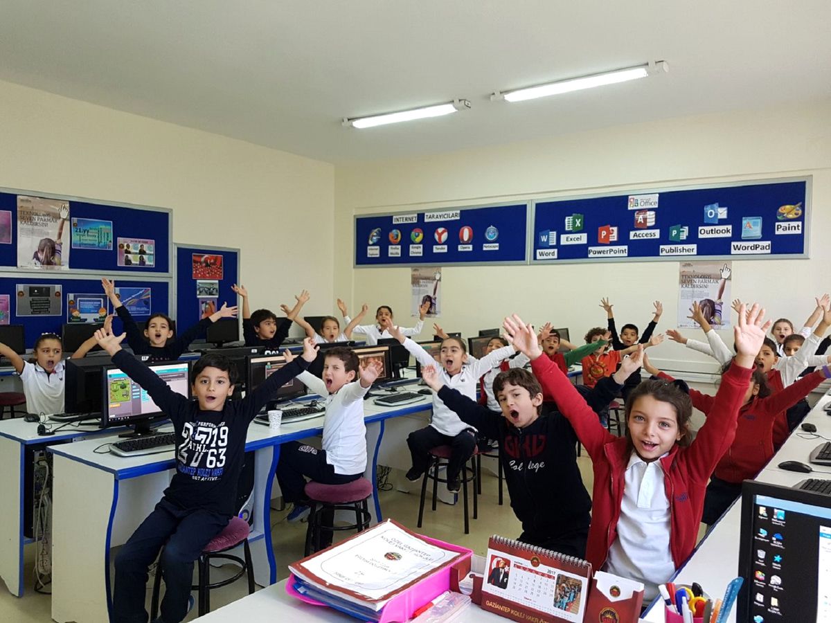 GKV\'de Kodlama Eğitimiyle Çocukları Geleceğe Hazırlıyor