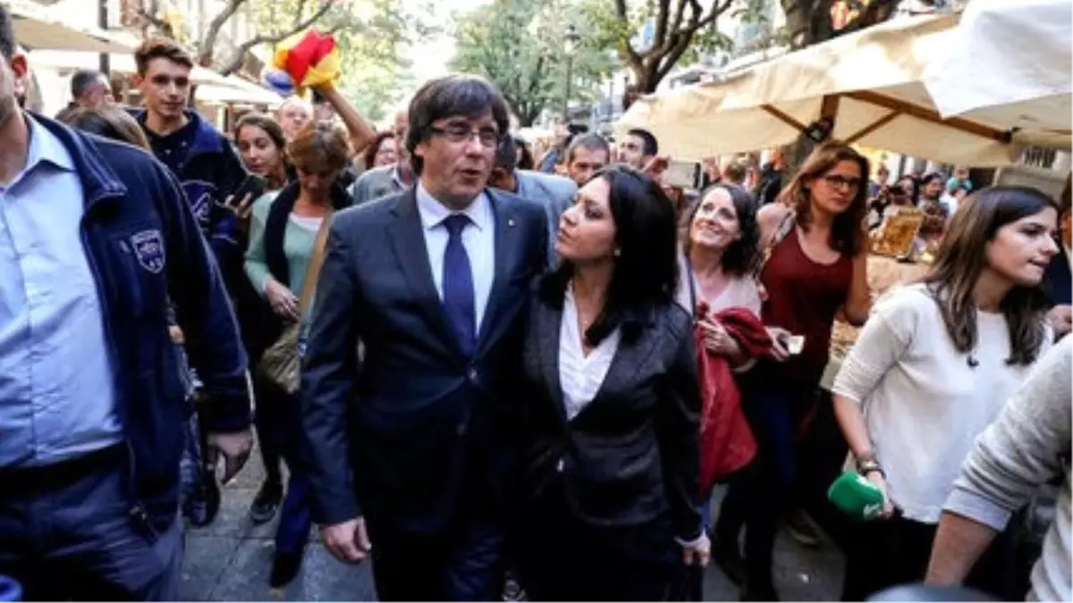 Katalan Lider Puigdemont Yargı Kıskacında