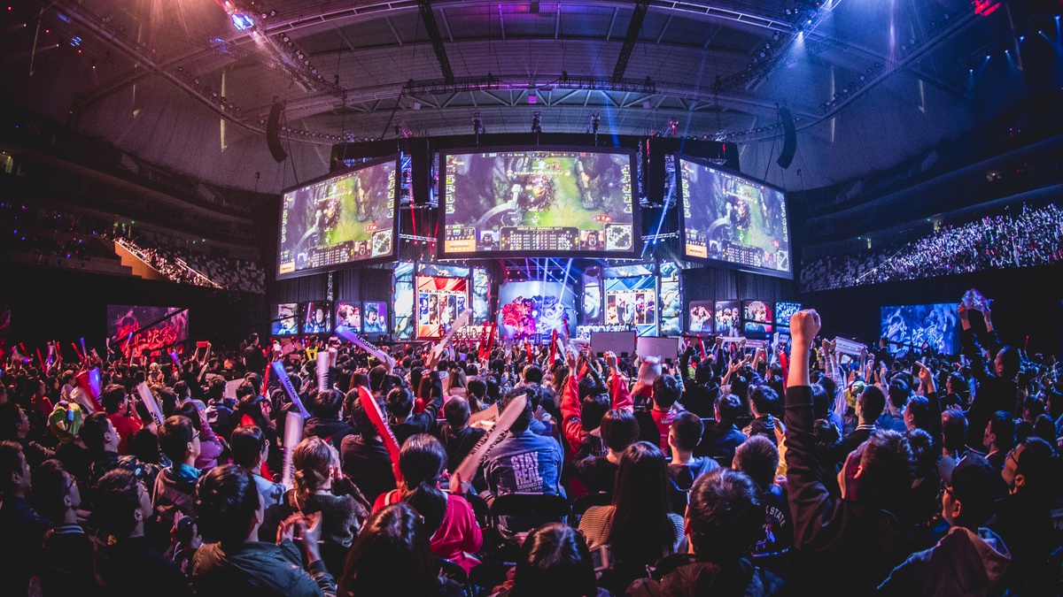 League of Legends Dünya Şampiyonası\'nda Finalistler Belli Oldu
