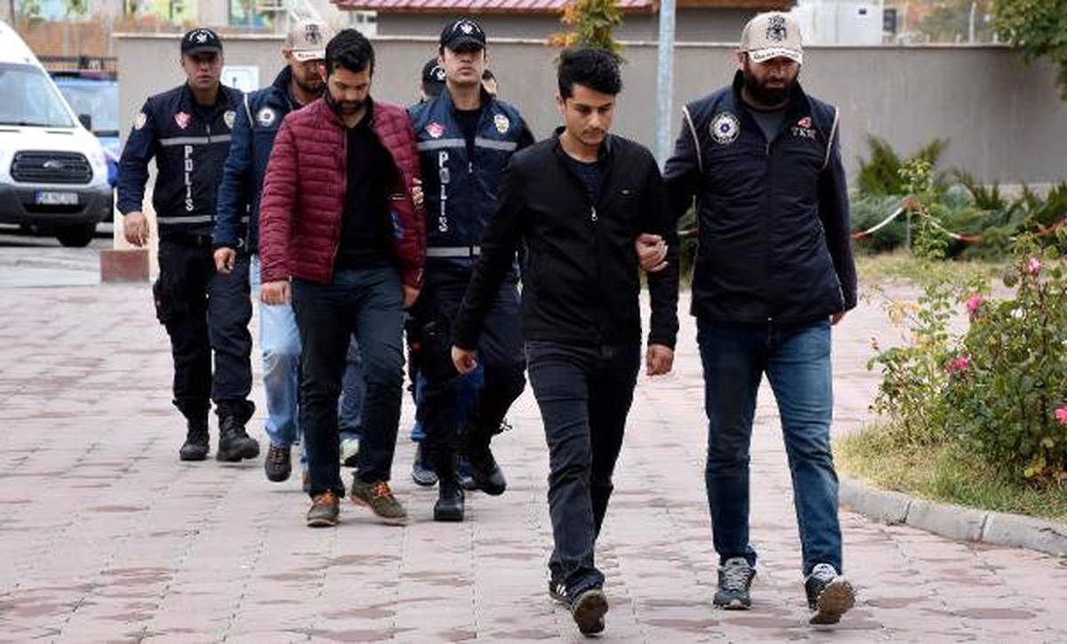 Sivas\'ta Fetö Opeasyonunda 2 Tutuklama