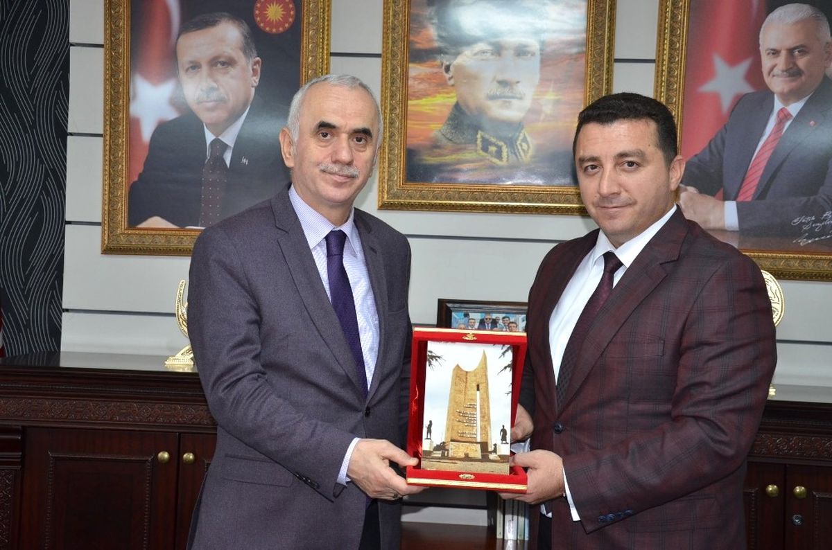 AK Parti Genel Başkan Yardımcısı Erol Kaya\'dan Başkan Bakıcı\'ya Ziyaret