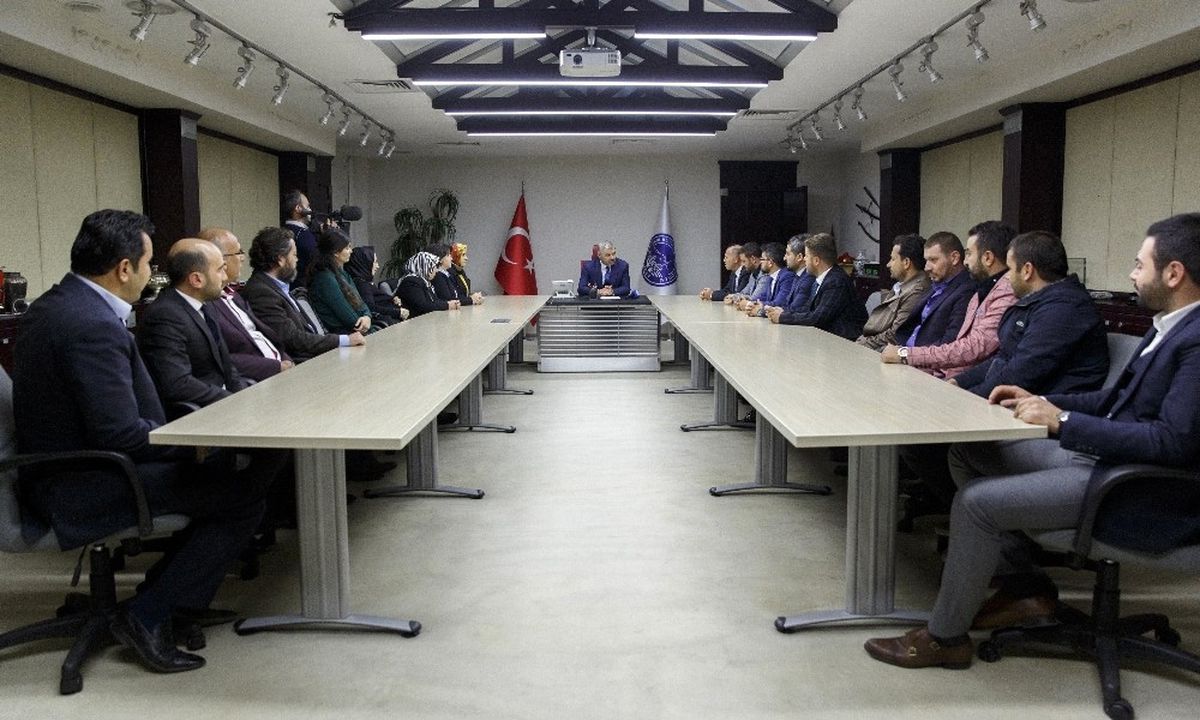 Başkan Çelik, AK Parti Kocasinan İlçe Teşkilatı ile Bir Araya Geldi