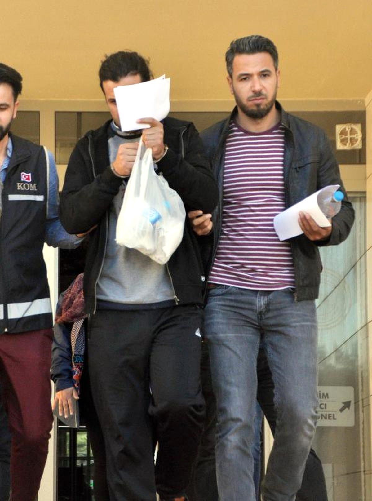 Bilgi Sızdırdığı Öne Sürülen Fetö Şüphelisi Tutuklandı