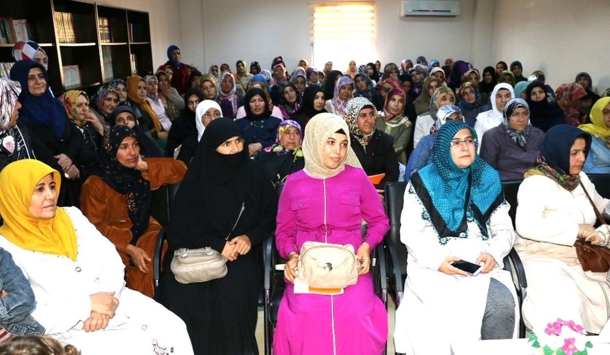 Büyükşehirden Kadın Hakları Konferansı