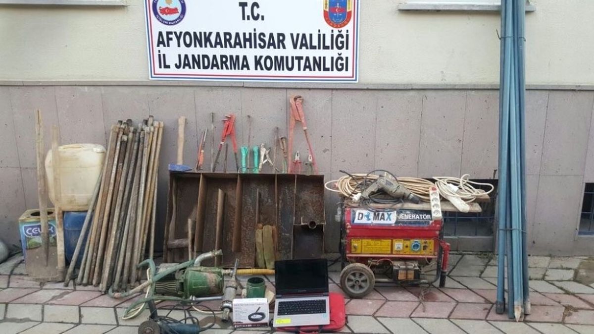 Define Avcıları Jandarma Tarafından Yakalandı