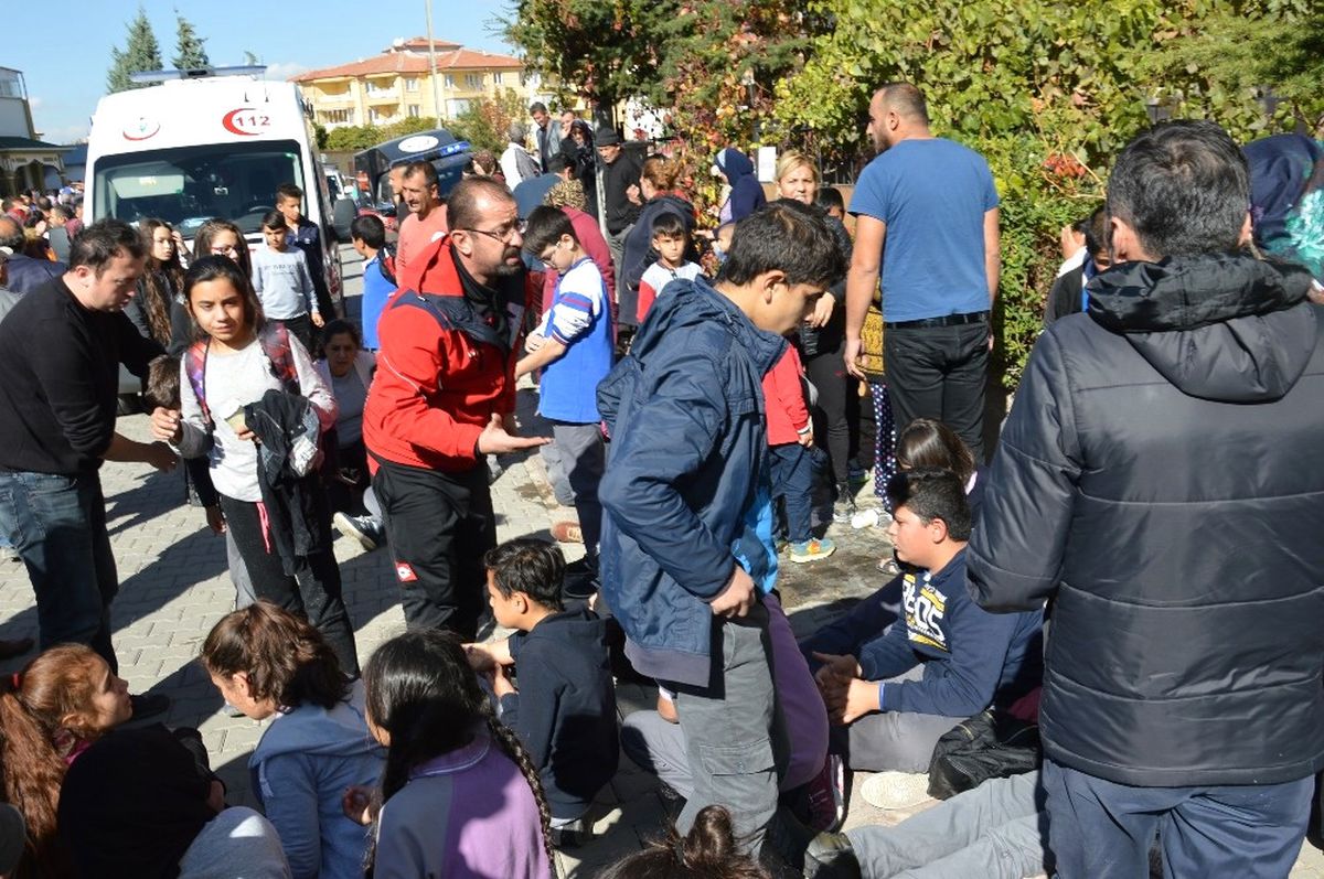 Kırıkkale\'de Okulda Tuz Ruhu Paniği