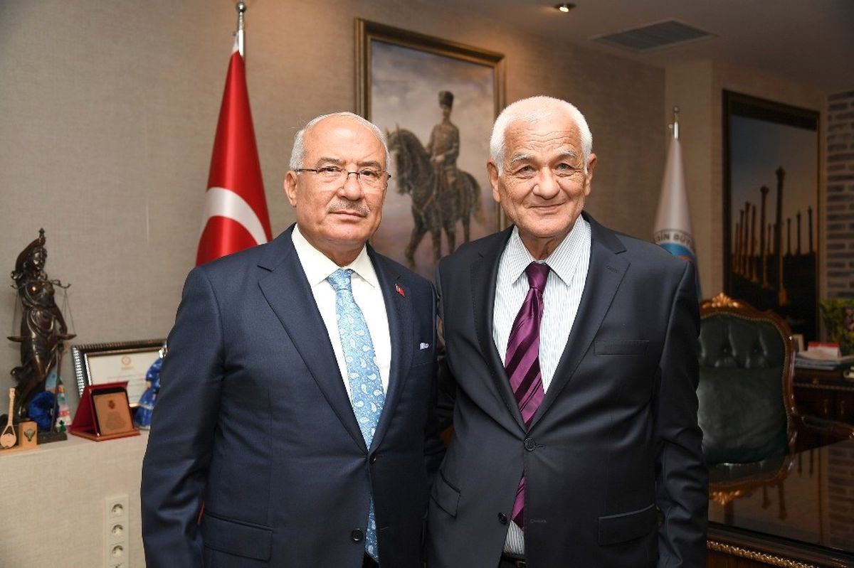 Otobüsle Hastaneye Yetiştirilen Sebat Vural: "Hastaneye Yetişmesem Belki Ölebilirdim"