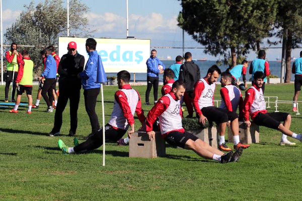 Samsunspor Teknik Direktörü İpekoğlu: Eksi Yönlerimiz Var