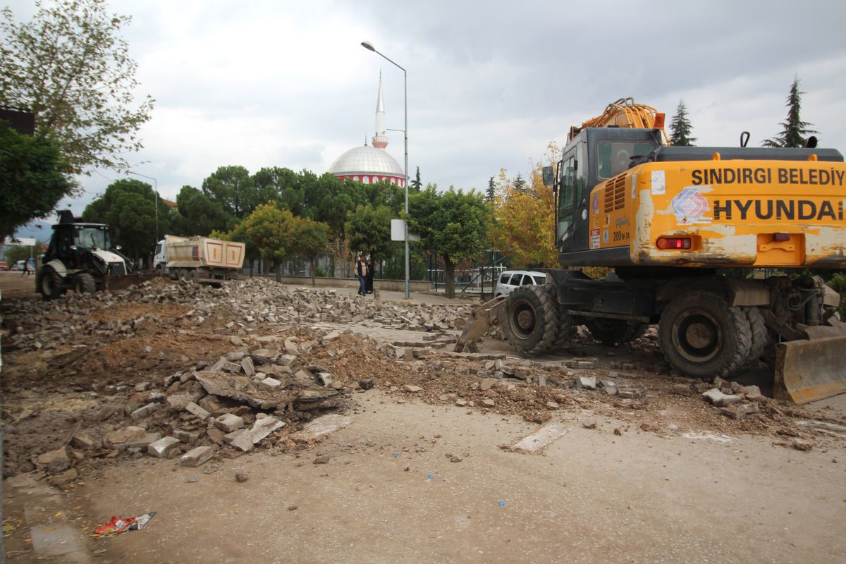 Akhisar ve Balıkesir Caddesi Prestij Caddesi Olacak