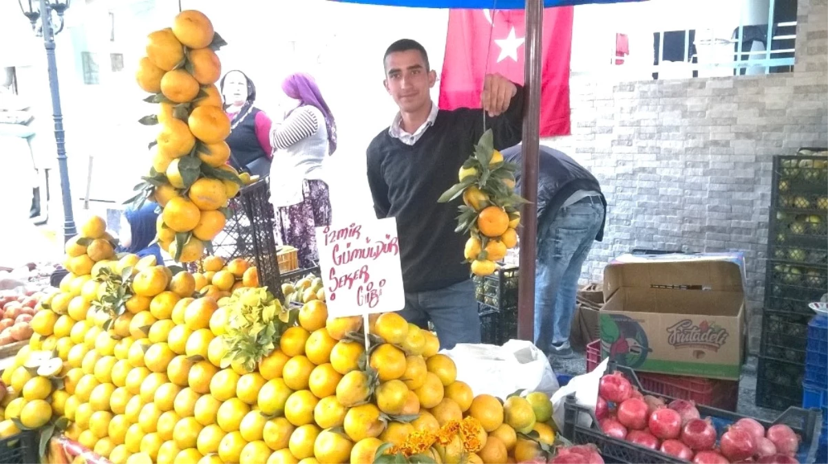 Aydın\'da Mevsimlik Meyve Sebzeler Alıcı Bekliyor