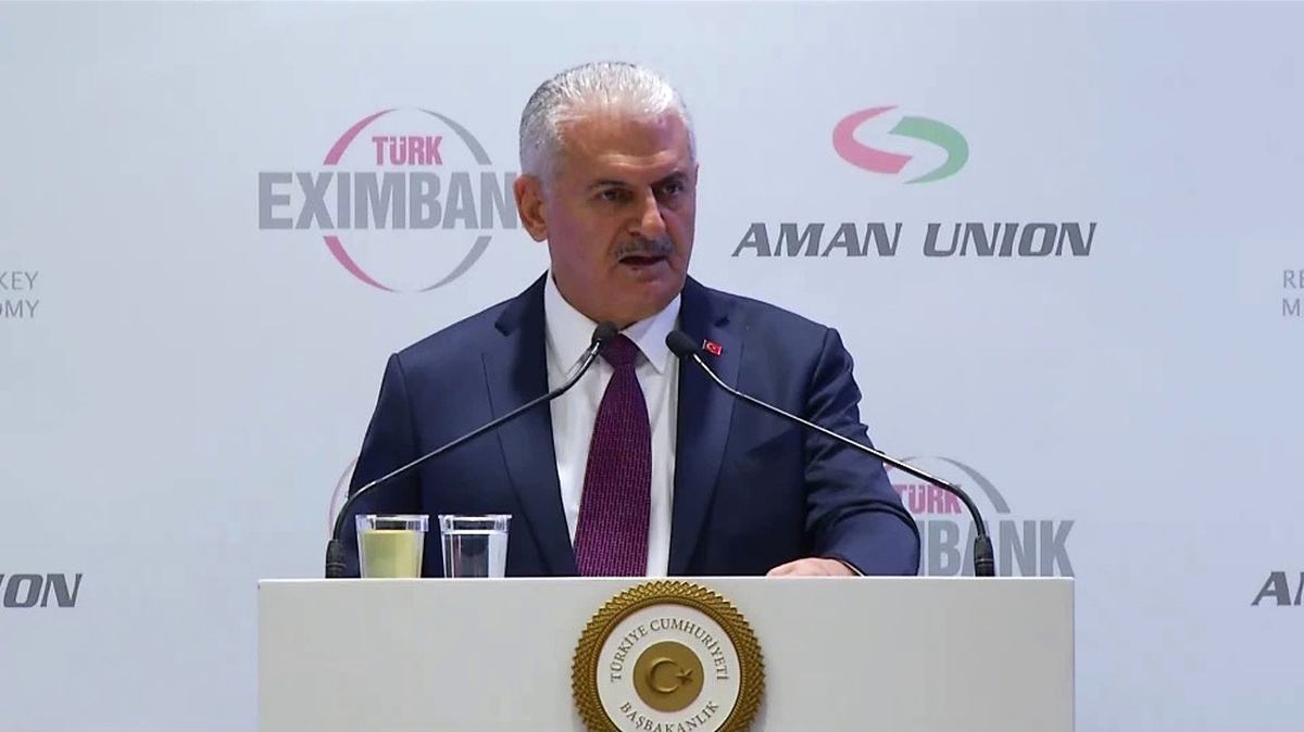 Batı Dünyasının İkiyüzlülüğünü Eleştirdi