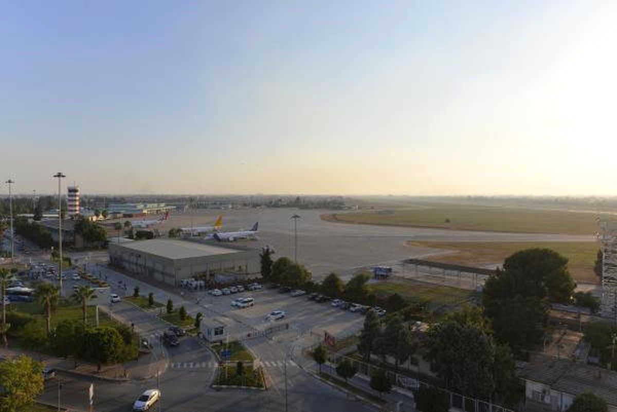 Bomba İhbarı Yapılan Uçağın Kalkışına İzin Verilmedi