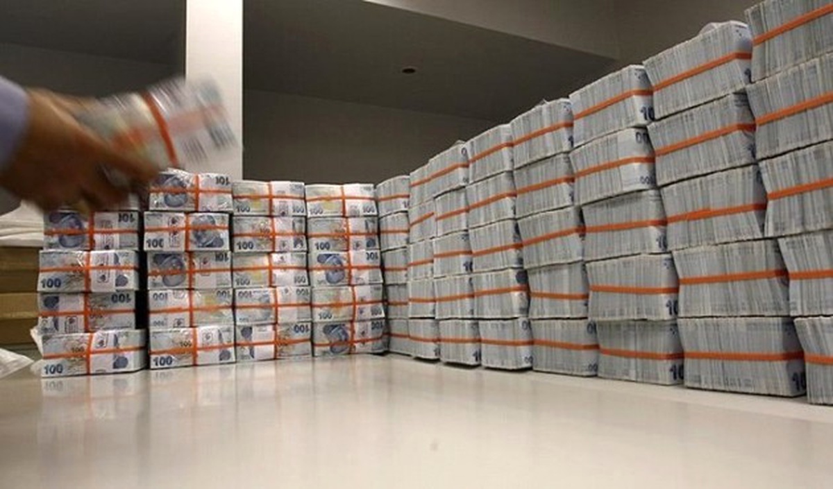 Bütçe Gelirleri Tahminleri Aşacak