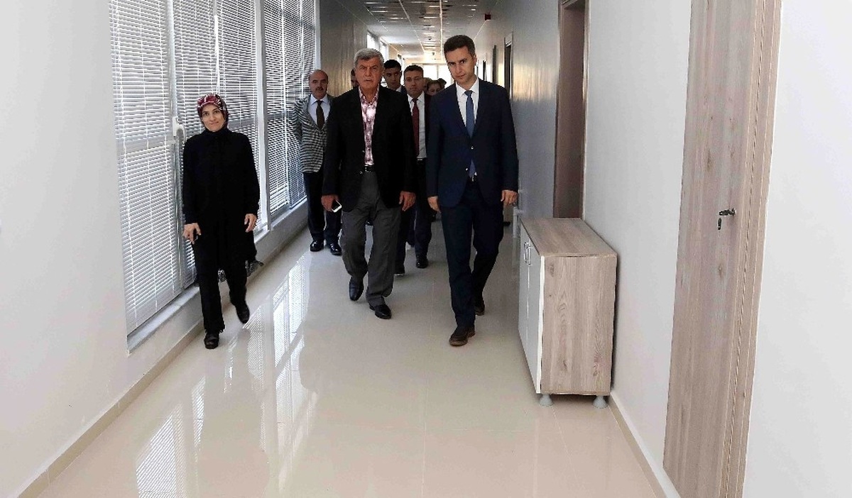 Büyükşehie\'den Öğrencilere Otel Konforunda Yurt