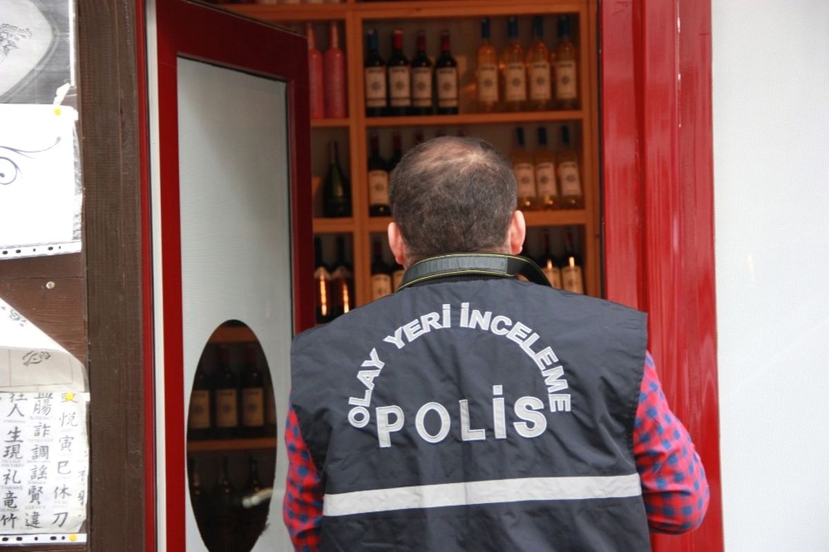 Edirne\'de İçki Hırsızlığı
