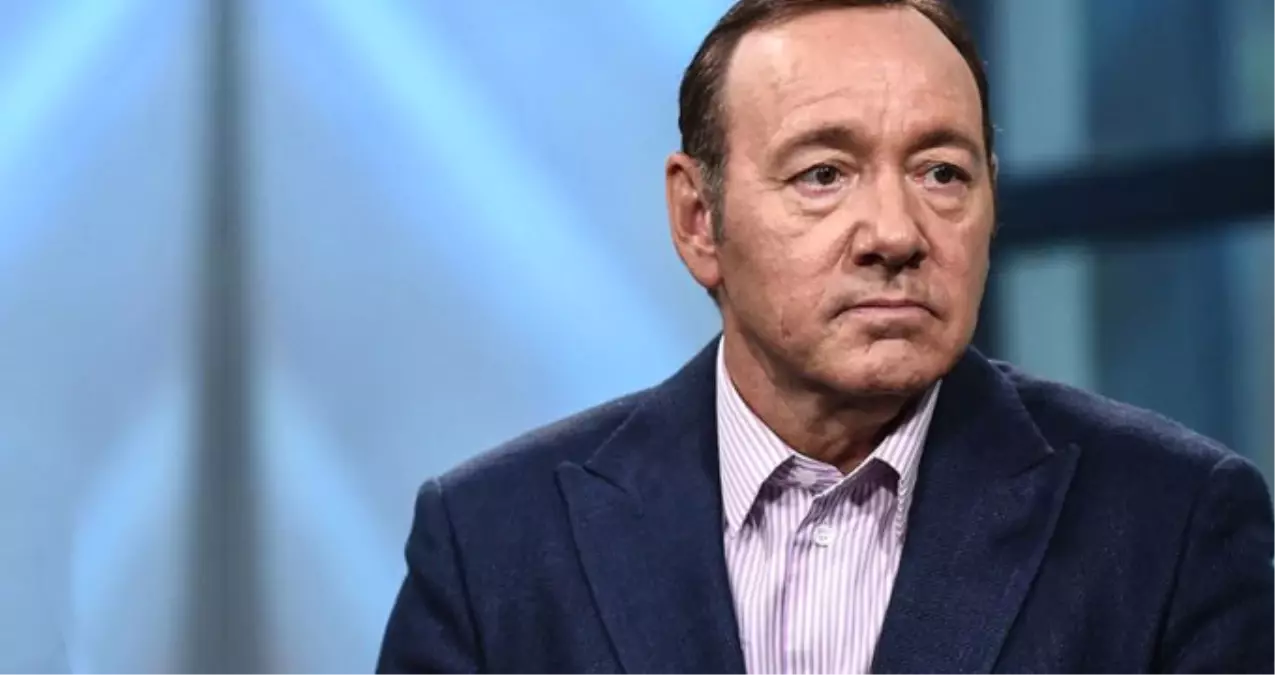 Eşcinsel Olduğunu Söyleyen Kevin Spacey\'e Bir Suçlama Daha: Kasıklarıma Dokundu