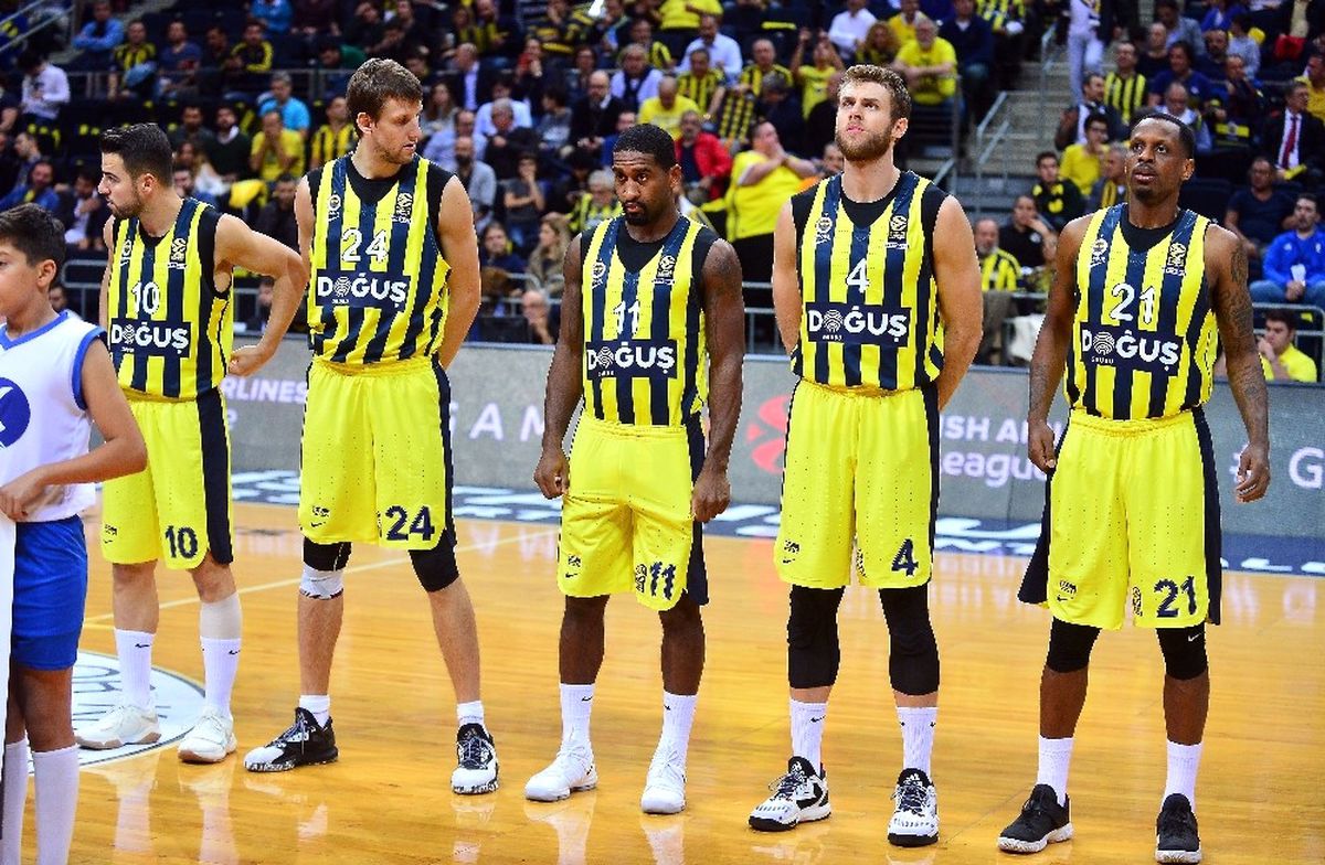 Fenerbahçe, Valencia\'yı Ağırlayacak