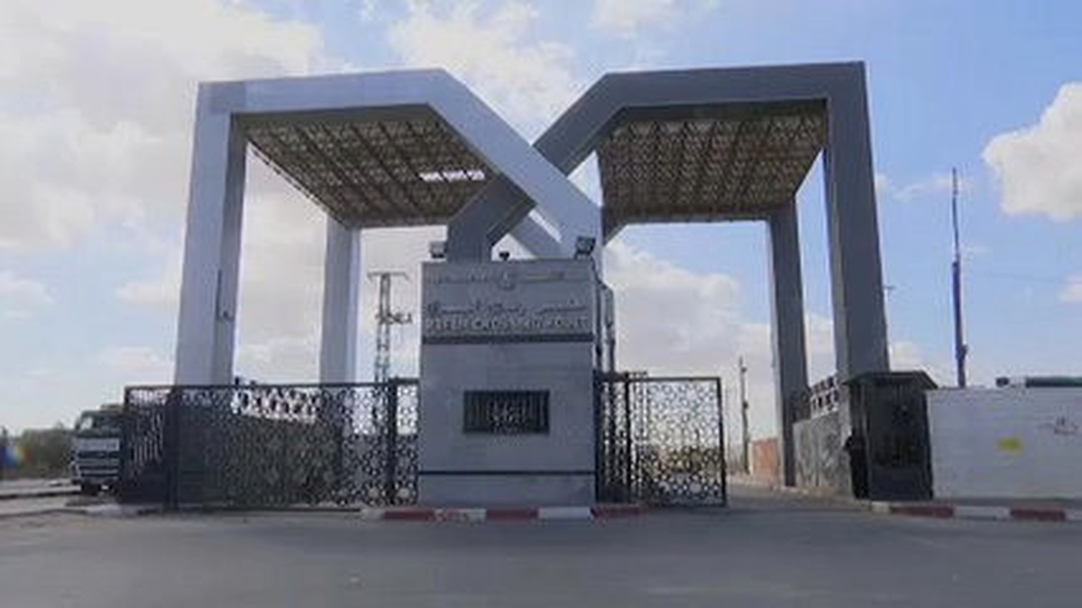 Filistin Uzlaşı Hükümeti Refah Sınır Kapısı\'nın Kontrolünü Devraldı