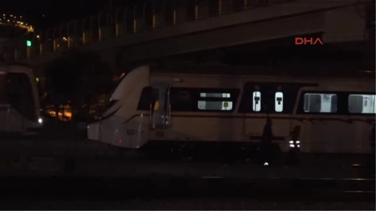 İzmir İzban Treninin Altında Kalarak Yaşamını Yitirdi