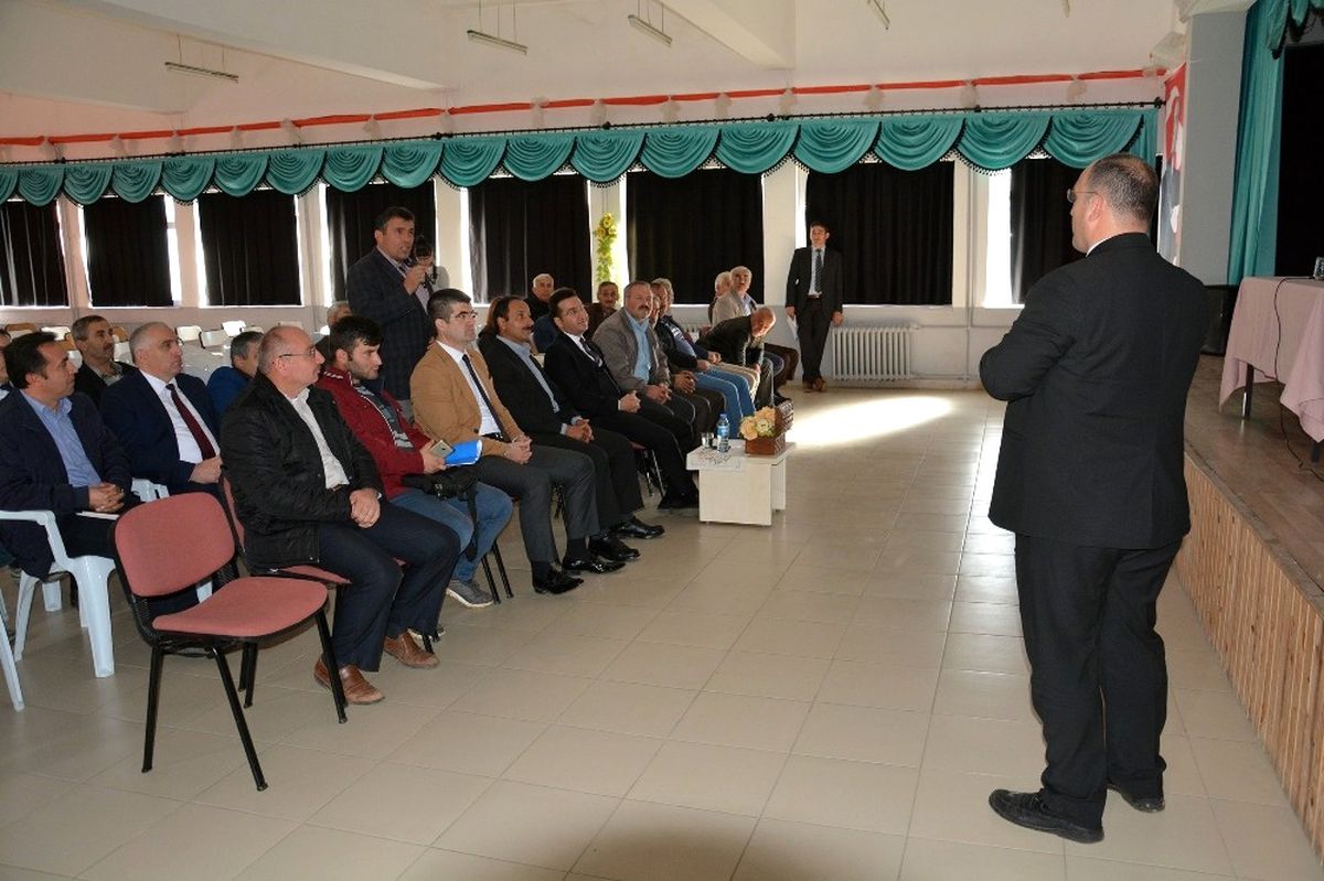Kabadüz\'de Ekonomik Değerlendirme Toplantısı Yapıldı