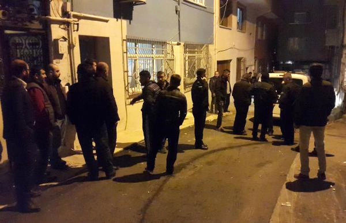 Kızkardeşini Pompalı Tüfekle Babasını da Bıçakla Yaraladı