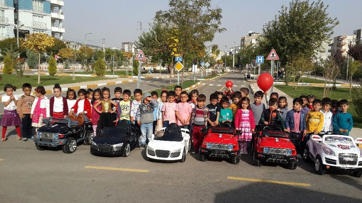 Minikler Uygulamalı Trafik Eğitimi Verildi