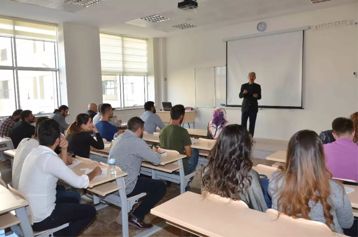 Öğrencilere "Adıyaman\'da İmar ve Çimento Sektörü" Eğitim Verildi