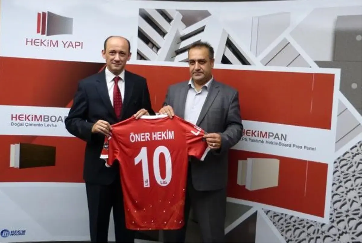 Serdar Doğru ve Abdullah Yaylı Hekim Holding\'de Bir Araya Geldi