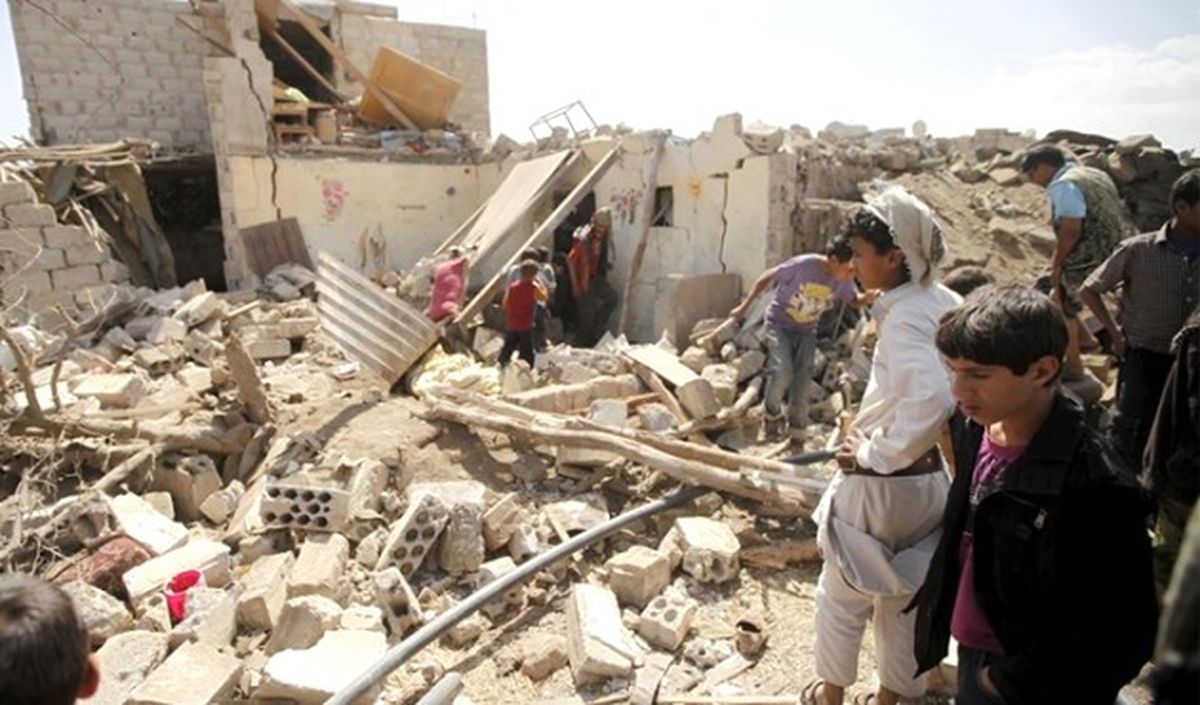 Suudi Arabistan, Yemen\'i Vurdu