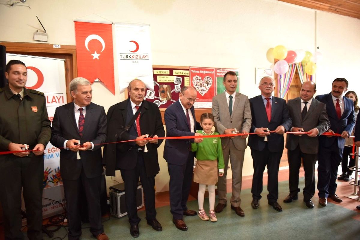 Taşköprü\'de Türk Kızılay\'ı Tarafından Özel Eğitim Sınıfı Açıldı