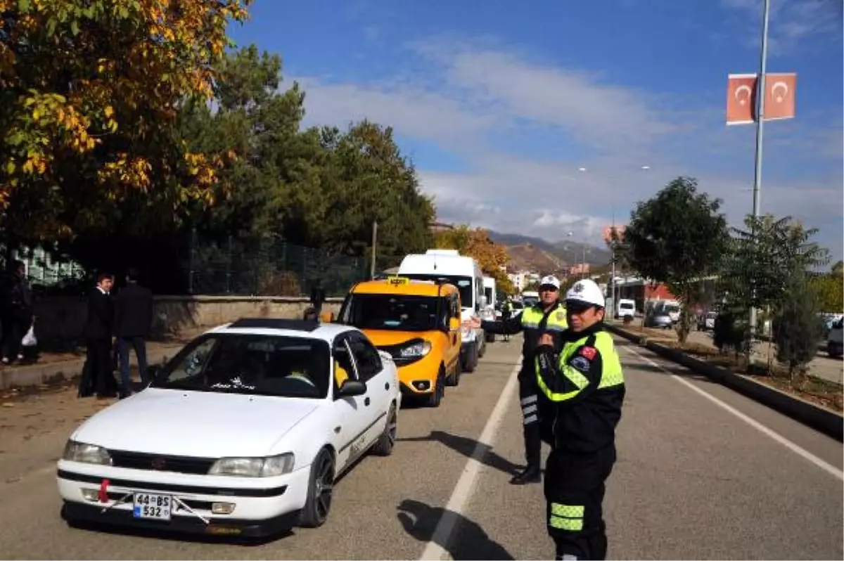 Trafik Kazalarında En Fazla Can Kaybı İstanbul\'da, Can Kaybı Olmayan İl İse Tunceli