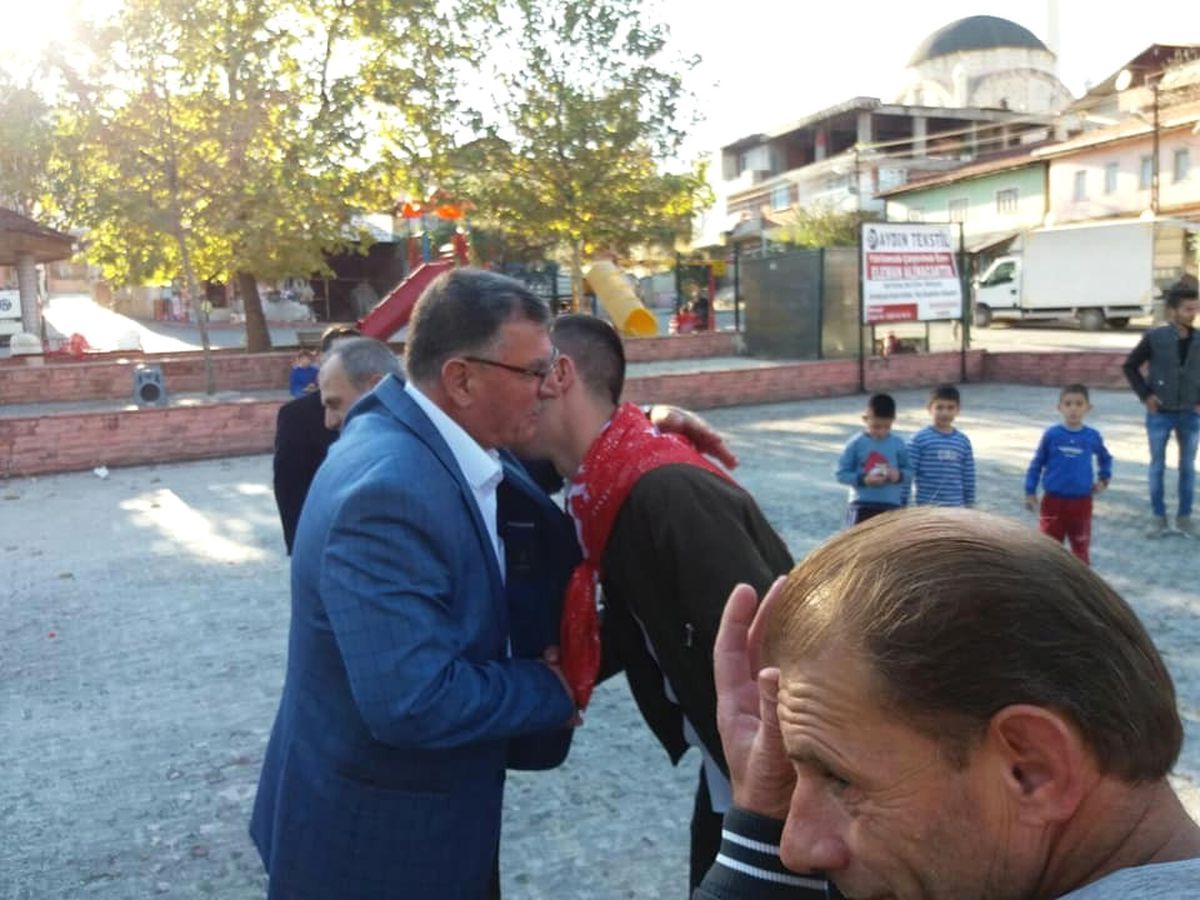 Vezirhan Beldesinde Asker Uğurlandı