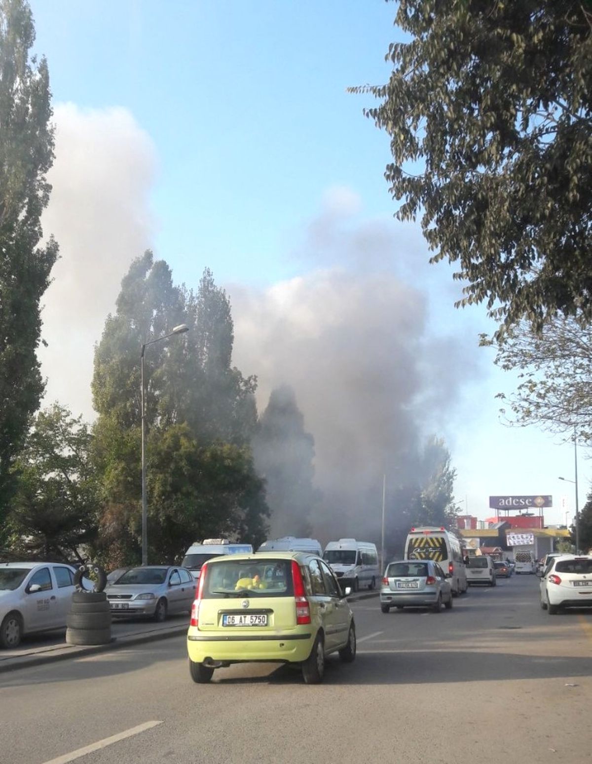 Yanan Ahırdaki Koyunları İtfaiye Kurtardı