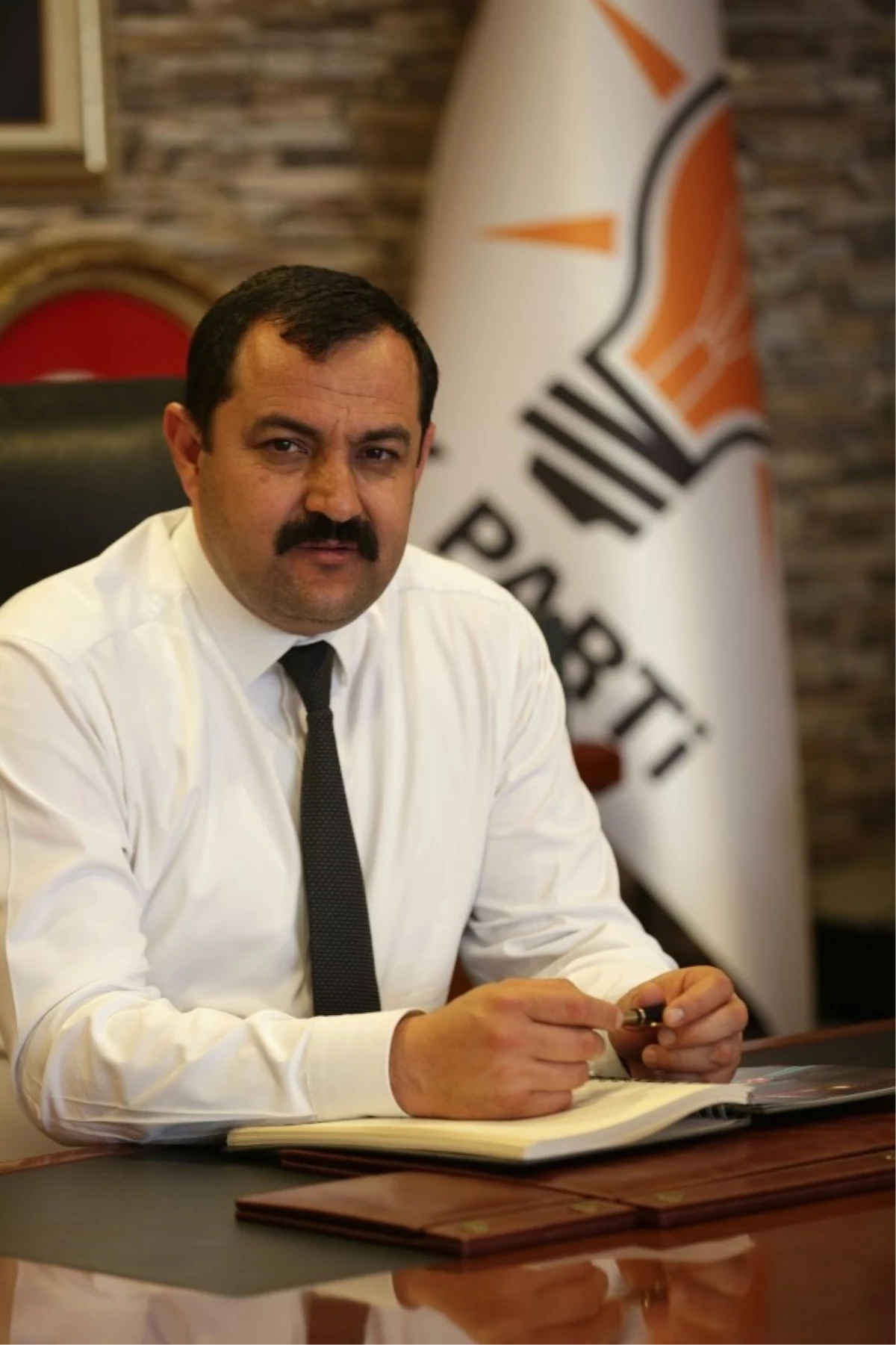 AK Parti İl Başkanı Sümer\'den Türel\'in İstifası İstendiği Dedikodusuna Tepki