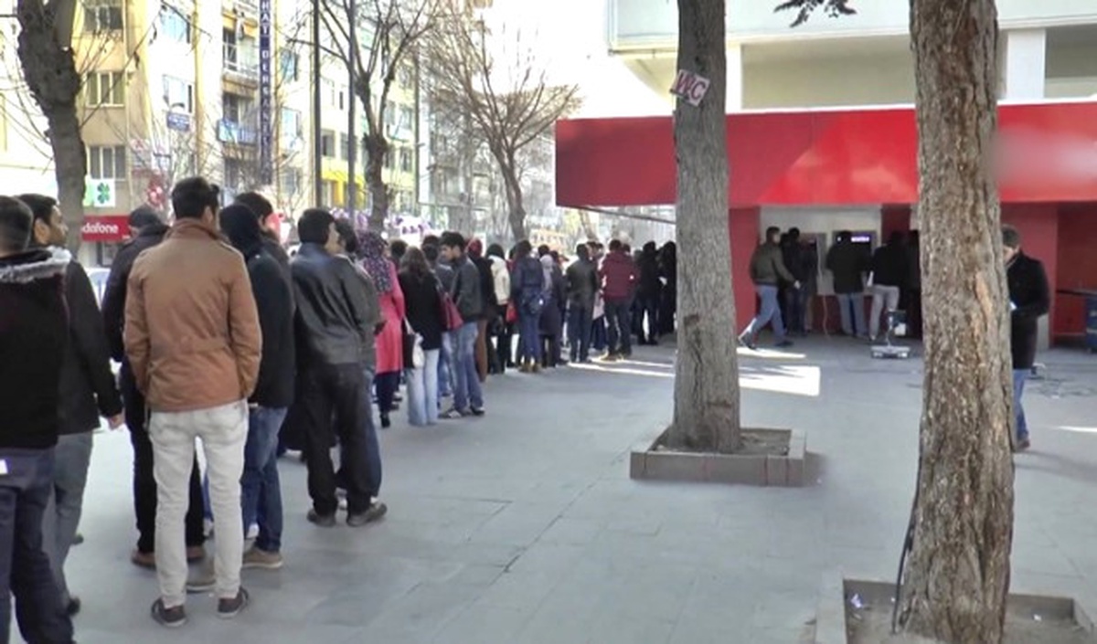 Atm Kuyruklarına Yeni Önlem Geliyor