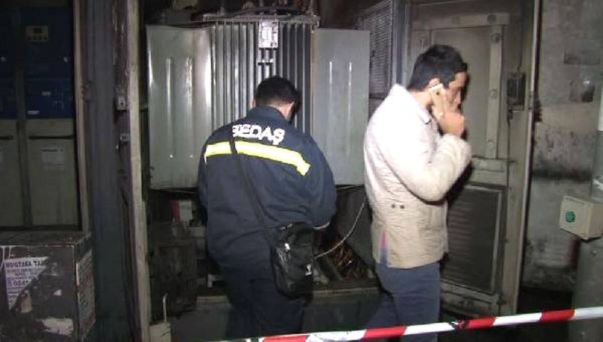Bahçelievler\'de Patlayan Trafo Paniğe Yol Açtı; Patlama Anı Kamerada