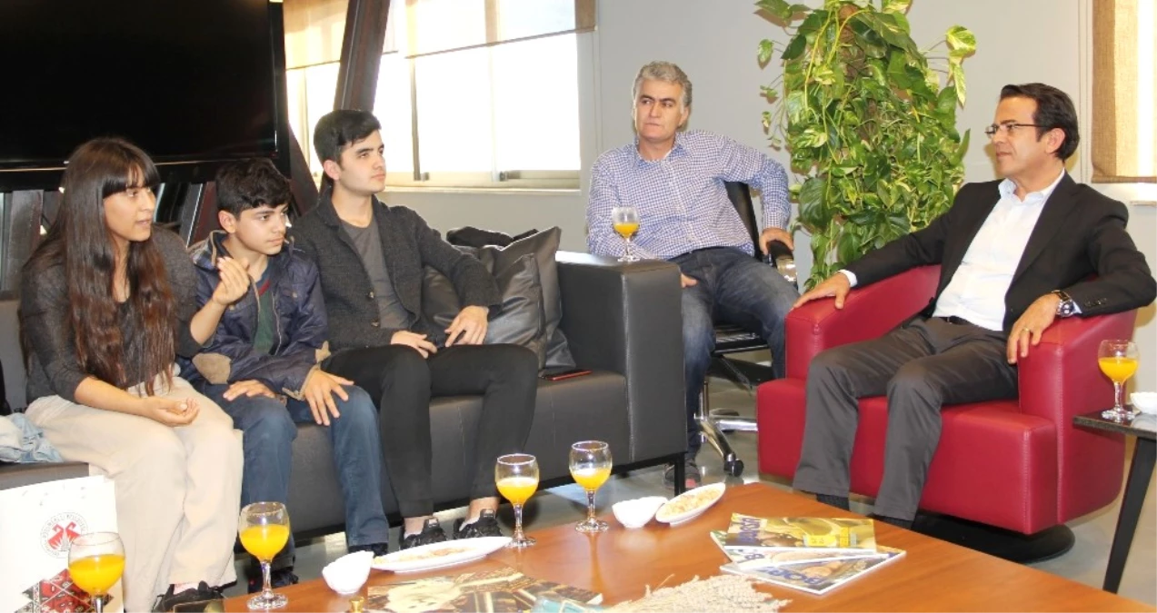 Dögem\'in Genç Vekilleri Başkan Çandır\'a Projelerini Anlattı
