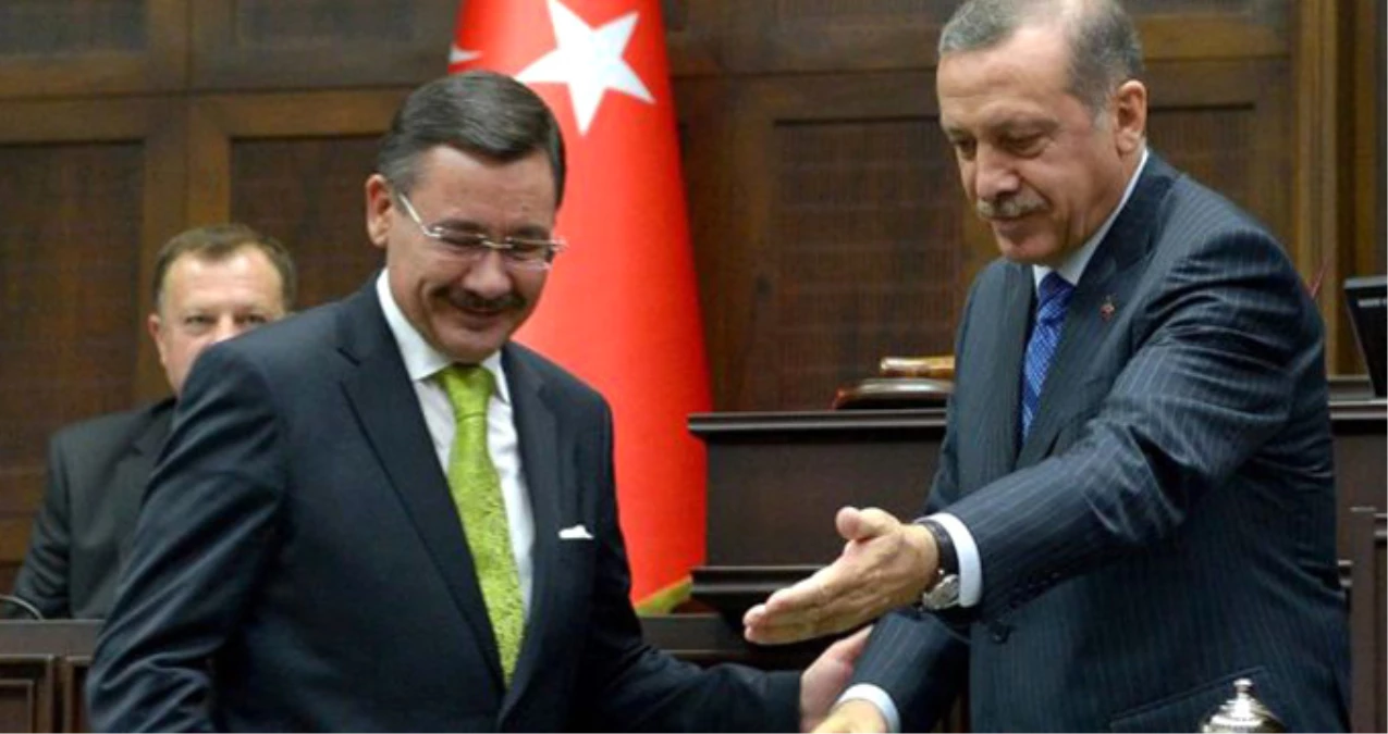 Erdoğan, Yıldırım ve İsitfa Eden Belediye Başkanları Hakkında Suç Duyurusu