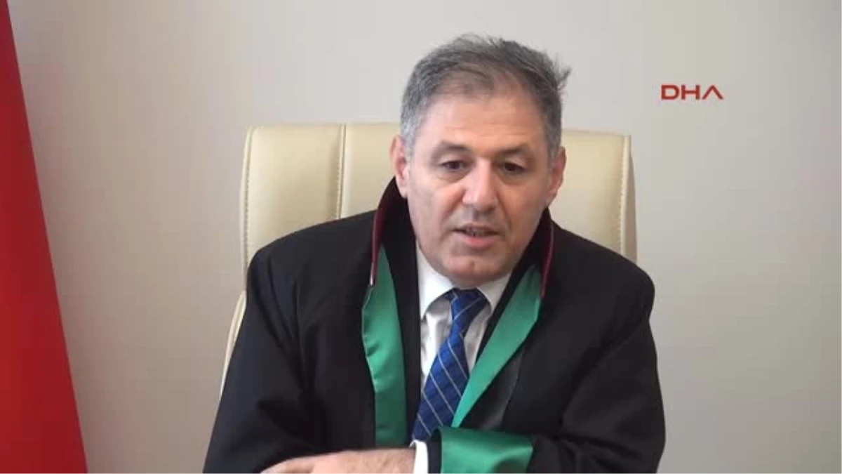 Eskişehir Baro Başkanı Elini Sıkmayan Avukata Kürsüde Konuşma İzni Vermedi/ek