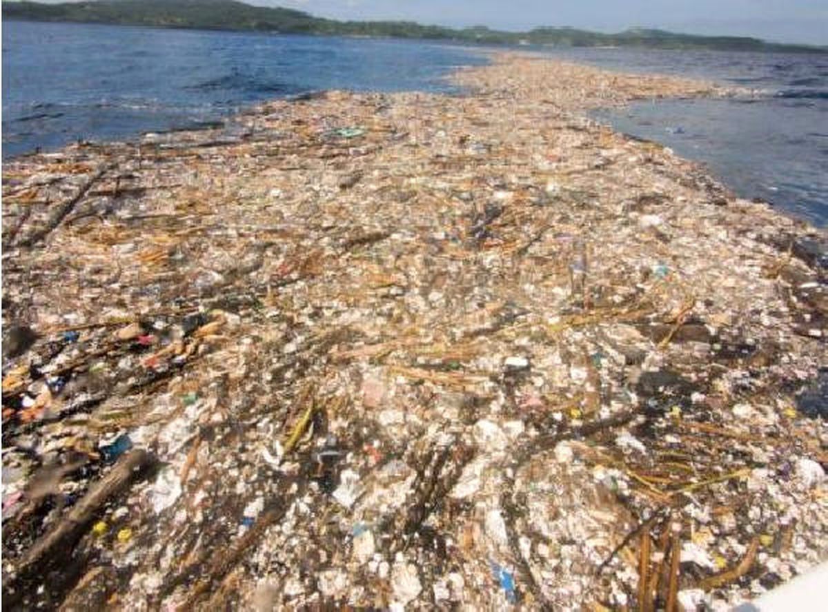 Karayipler\'de Plastik Kirliliği İnanılmaz Boyutlara Ulaştı
