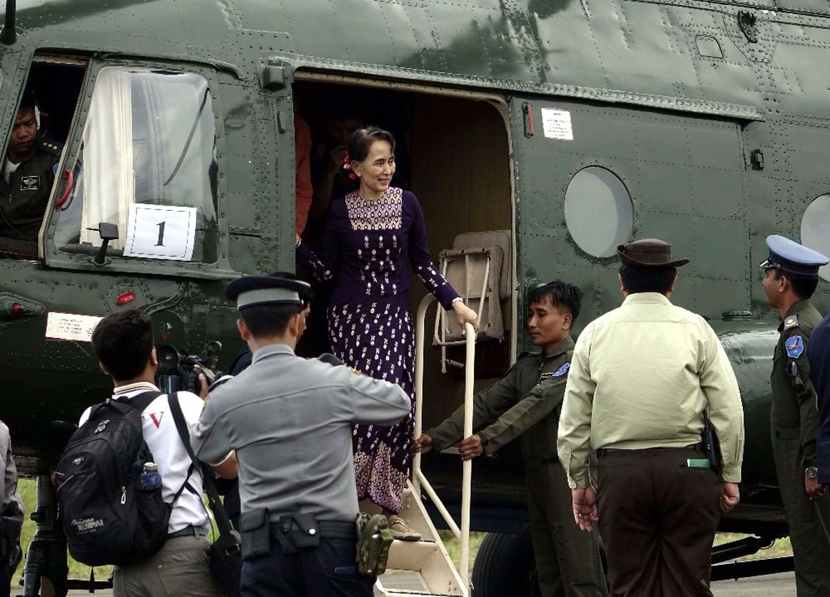 Myanmar Lideri Suu Kyi, Rakhine Eyaletini Ziyaret Etti