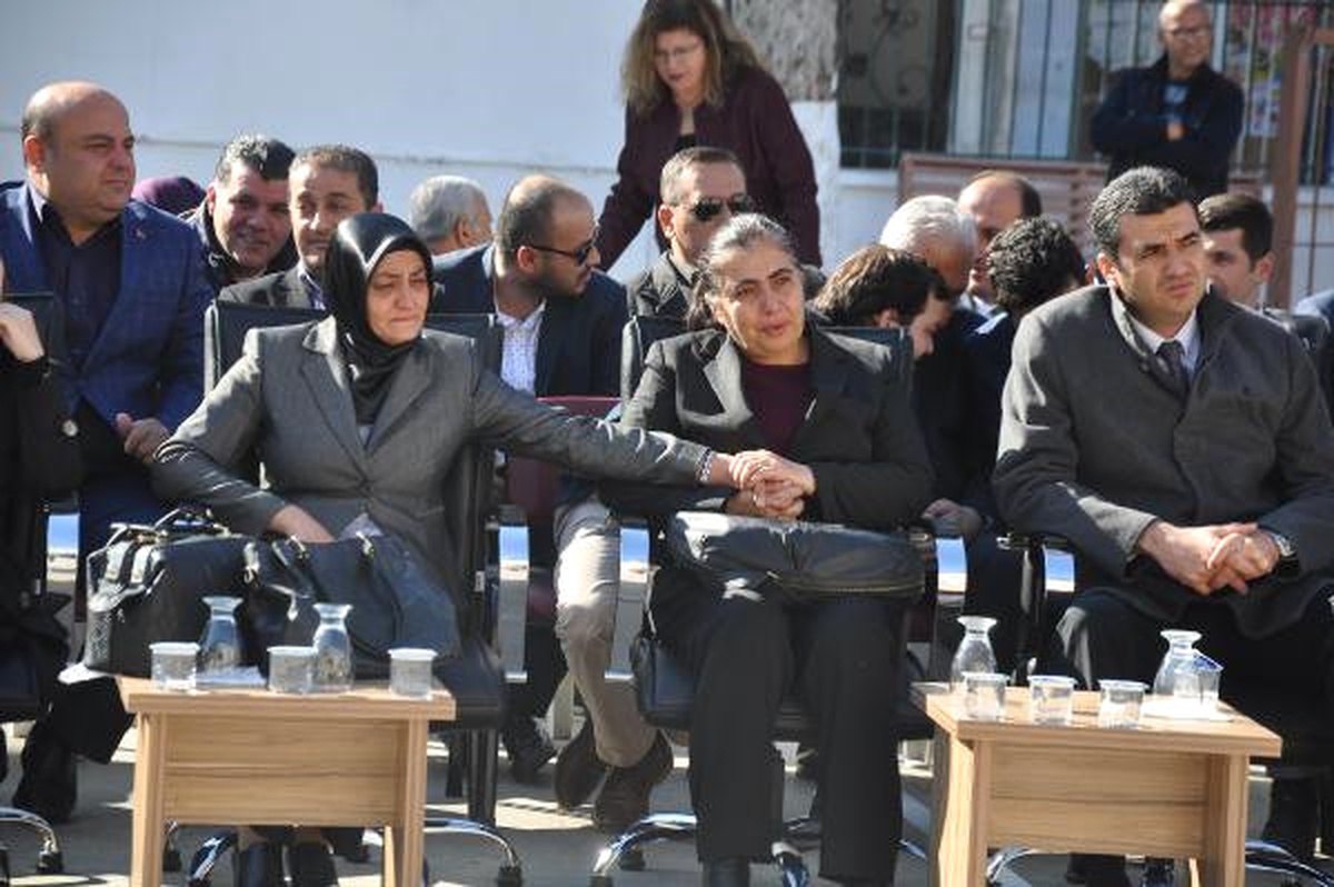 Şehitlerin Adları Sınıflara Verildi, Törene Katılanlar Ağladı