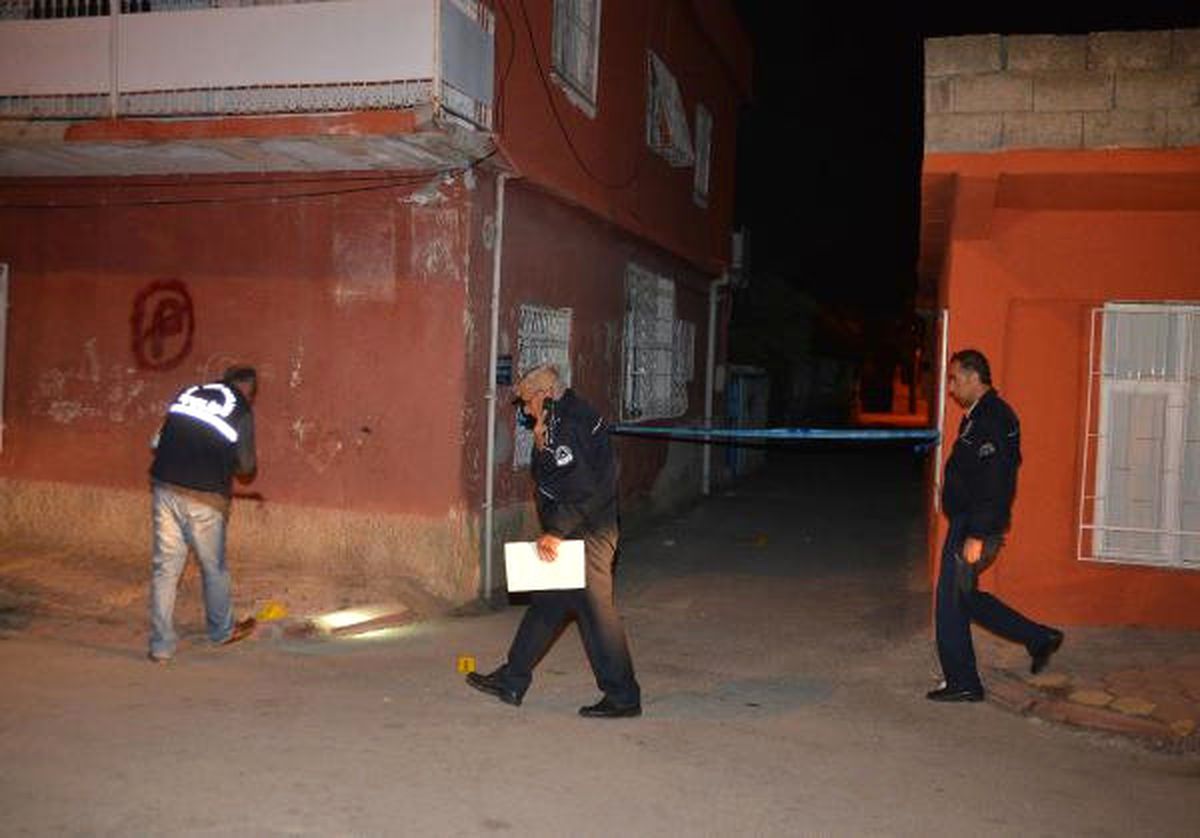 Sokak Ortasında Silahlı Saldırı: 1 Ölü