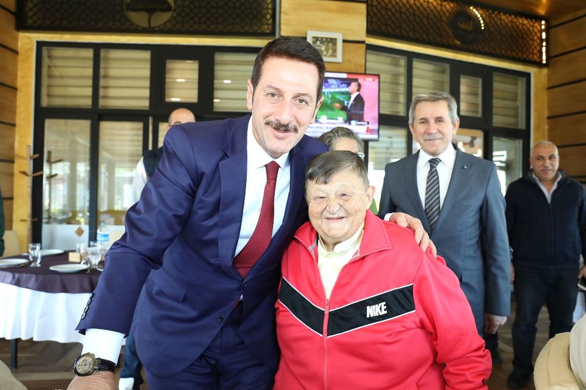 Tok\'tan Yaşlılara Özel İlgi