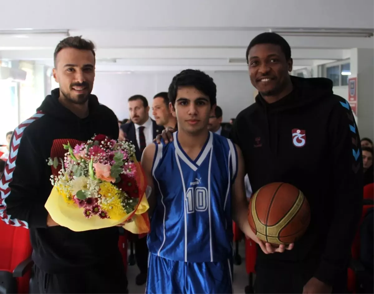 Trabzonspor Basketbol\'un Sosyal Projeleri Devam Ediyor