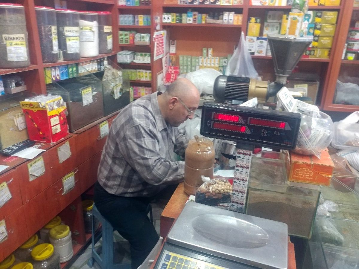 Zeytinburnu\'da Köpekten Korkarak Düşen Adam Yaşananları Anlattı