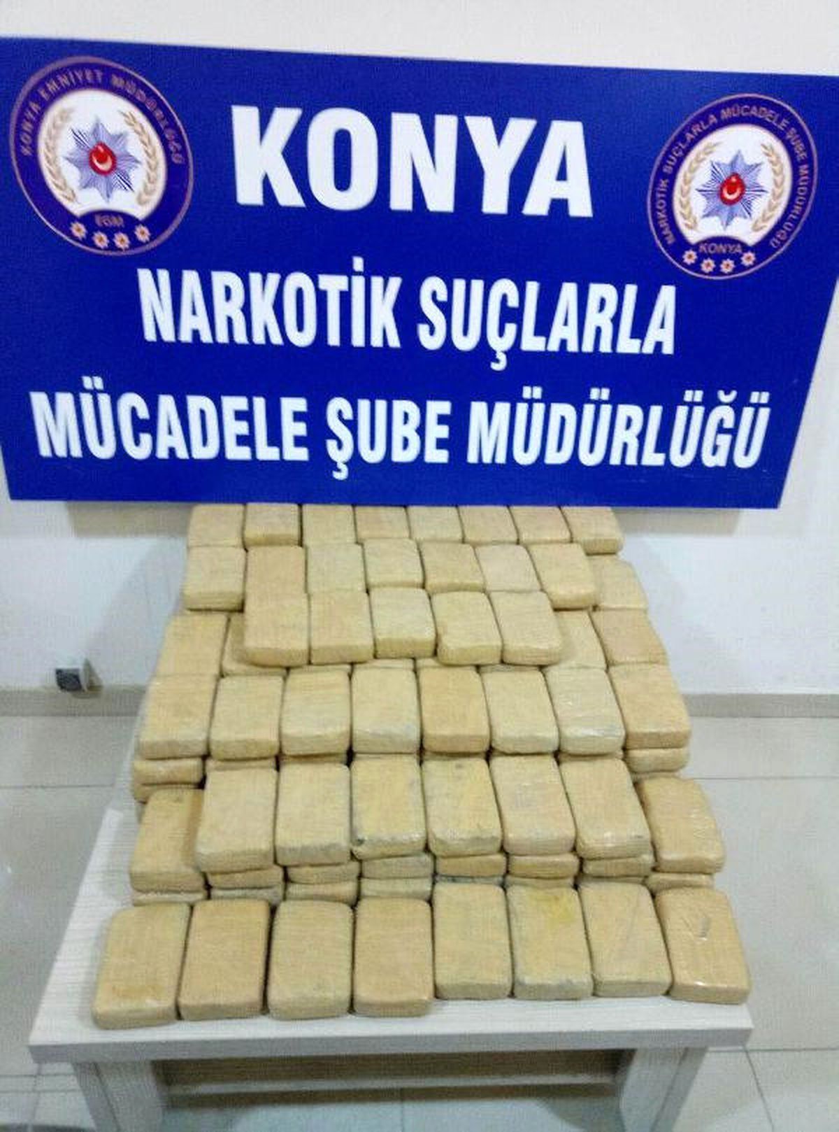 90 Kilo Eroinle Yakalanan Şüpheli: Bunları Cep Telefonu Sanıyordum