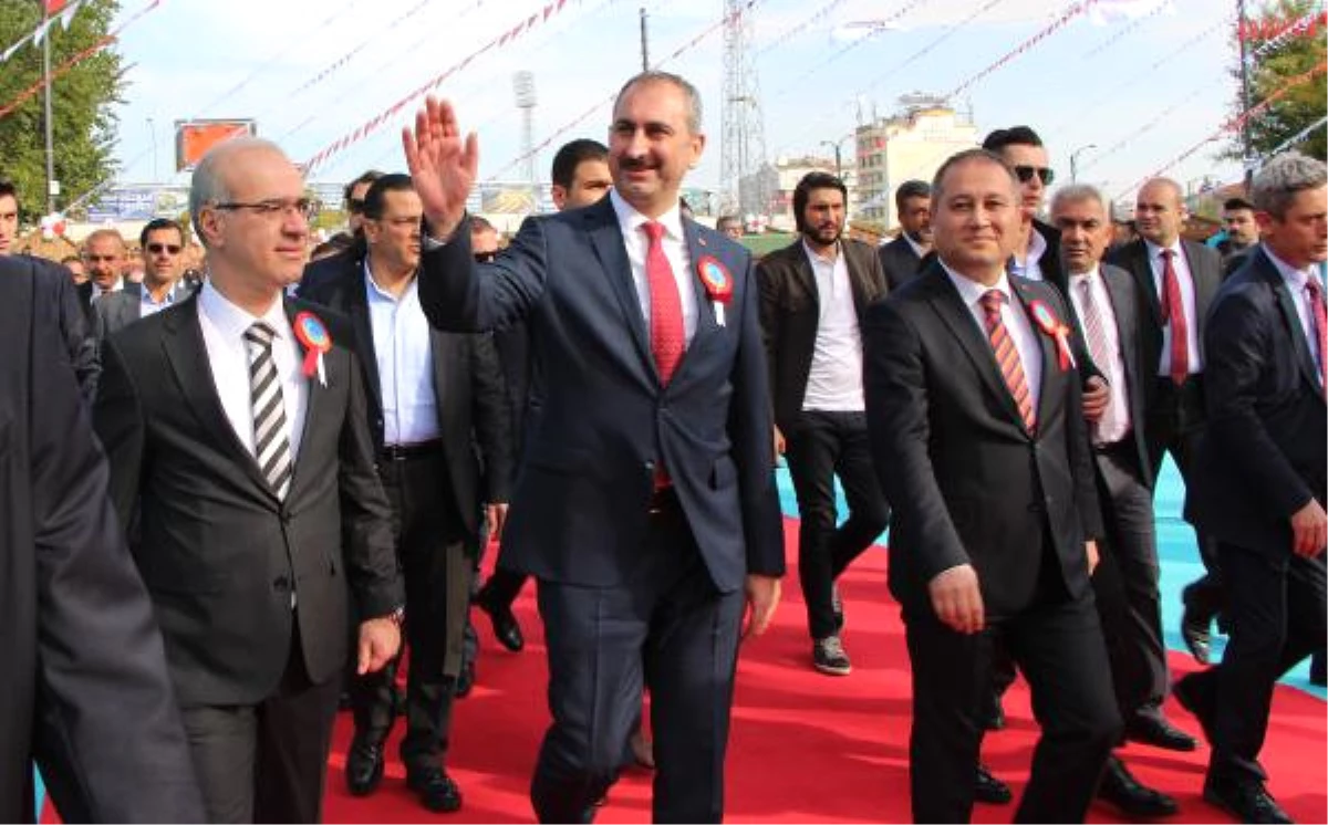 Adalet Bakanı Gül: Terörü Bitireceğiz
