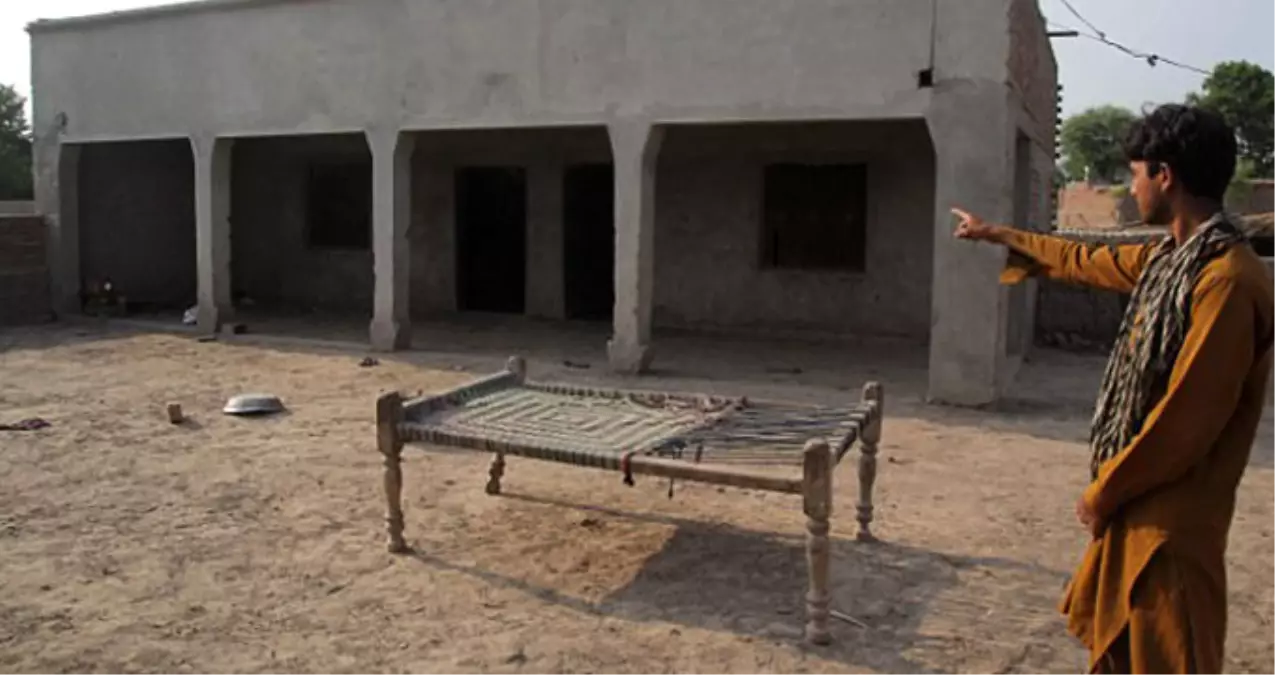 Sapık Ağabey 12 Yaşındaki Çocuğa Tecavüz Etti, Cezasını Kız Kardeşi Çekti! Çırılçıplak Soydular